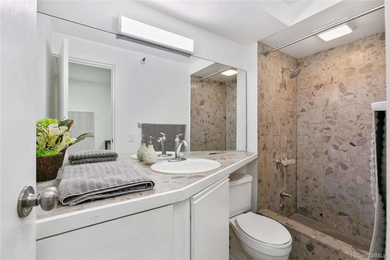 Waikiki Studio Steps To Beach-Mall Free Parking-Wifi Honolulu Room photo