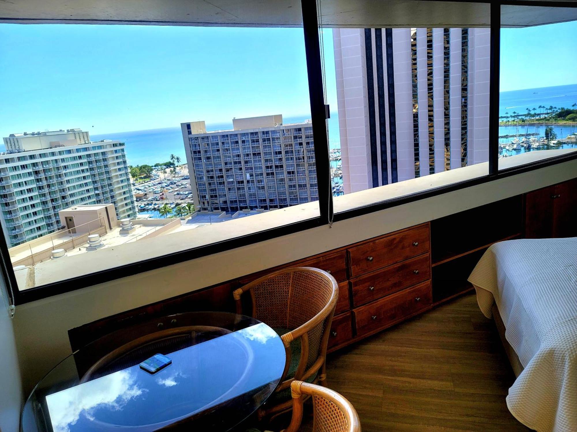 Waikiki Studio Steps To Beach-Mall Free Parking-Wifi Honolulu Room photo