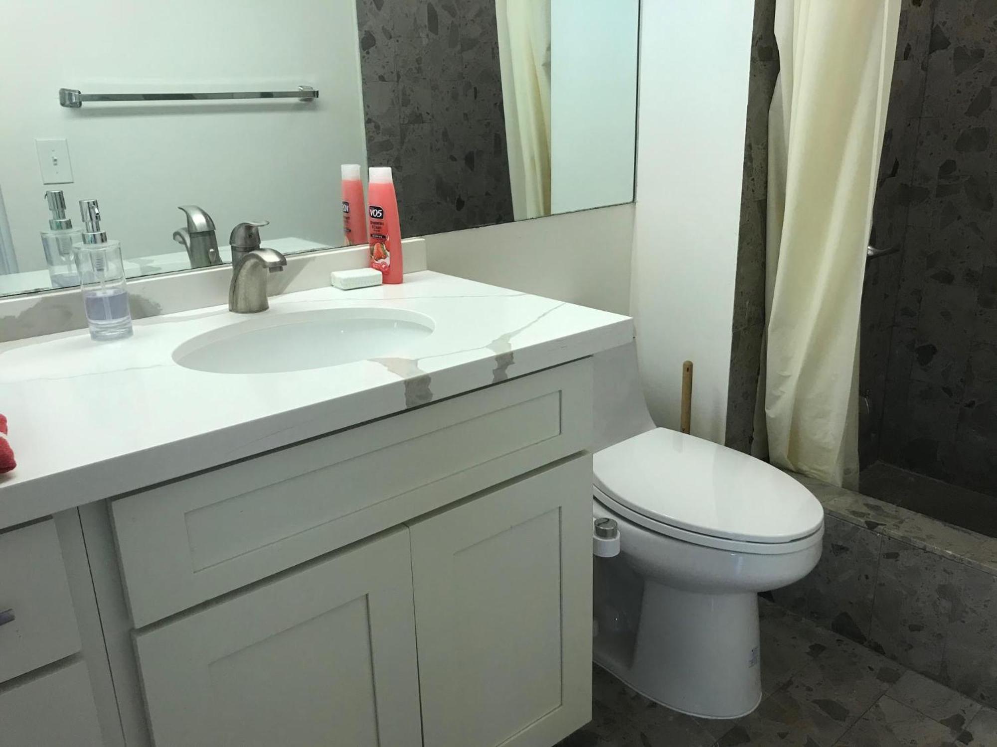 Waikiki Studio Steps To Beach-Mall Free Parking-Wifi Honolulu Room photo