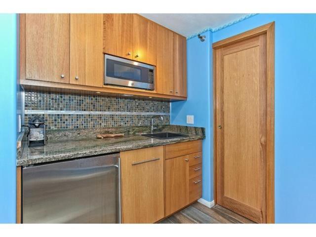 Waikiki Studio Steps To Beach-Mall Free Parking-Wifi Honolulu Room photo